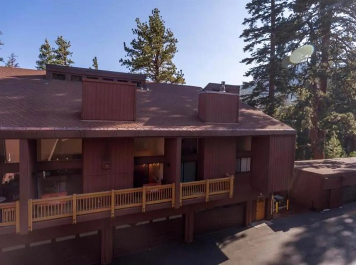 Walk To Canyon Lodge! Ski Back! Modern Space Mammoth Lakes 0*,  United States